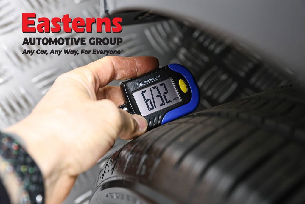 Used 2022 Tesla Model Y Long Range image 23