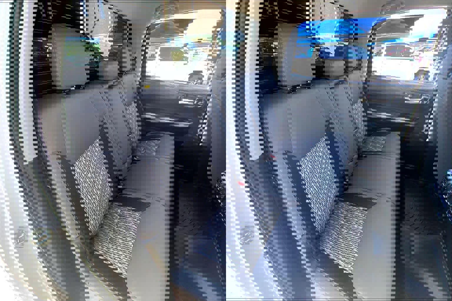 Used 2019 Toyota Tundra SR5 w/ SR5 Upgrade Package AWD/4WD image 20