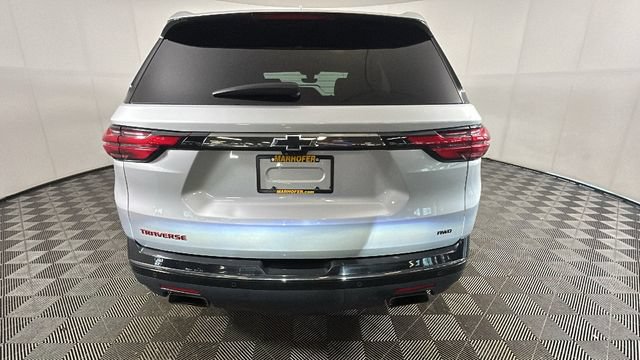 Used 2022 Chevrolet Traverse Premier w/ Redline Edition AWD/4WD image 3