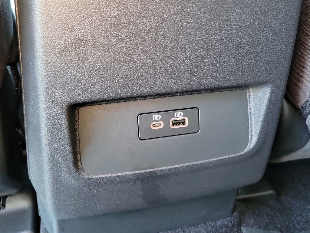 Certified 2025 Nissan Frontier SV w/ Tow Package image 18