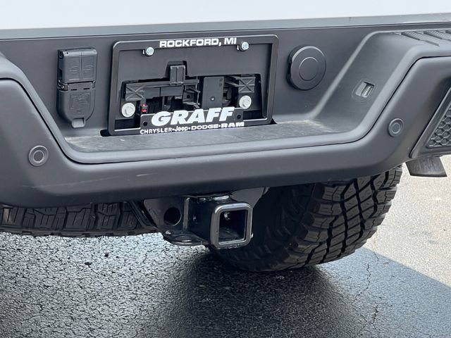 Used 2025 Chevrolet Silverado 1500 ZR2 w/ ZR2 Bison Edition AWD/4WD image 11