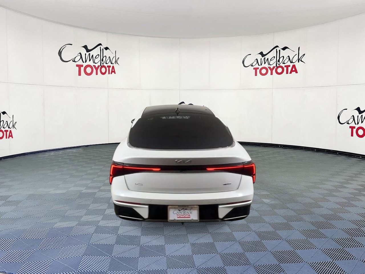 Used 2025 Kia K5 GT-Line w/ GT-Line Premium Package FWD image 9