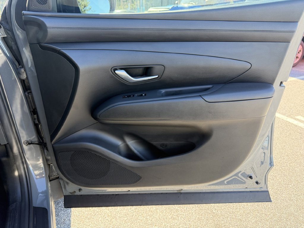 Used 2025 Hyundai Tucson SEL FWD image 24