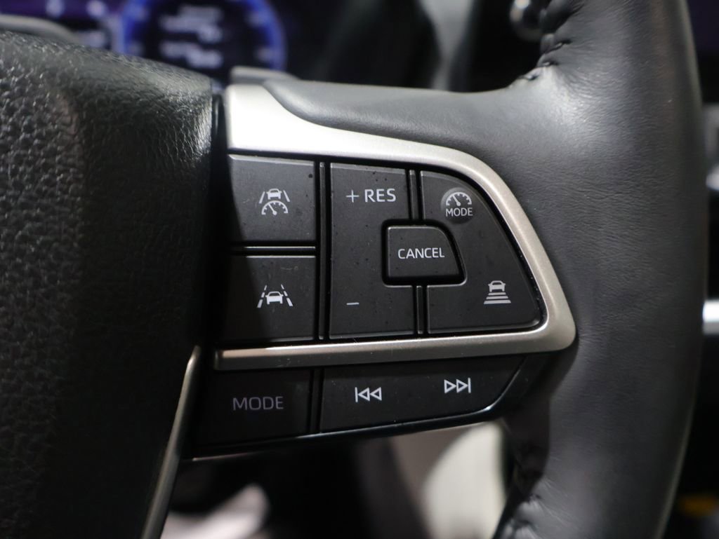 Certified 2024 Toyota Grand Highlander Platinum image 38