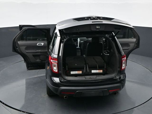 Used 2015 Ford Explorer XLT w/ Equipment Group 202A AWD/4WD image 43