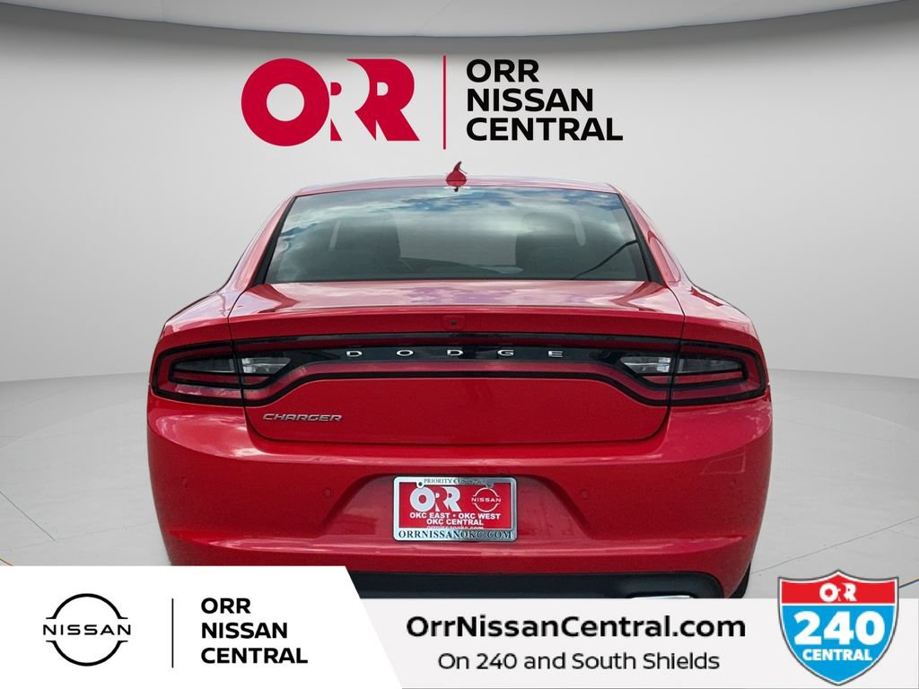 Used 2023 Dodge Charger SXT RWD image 6