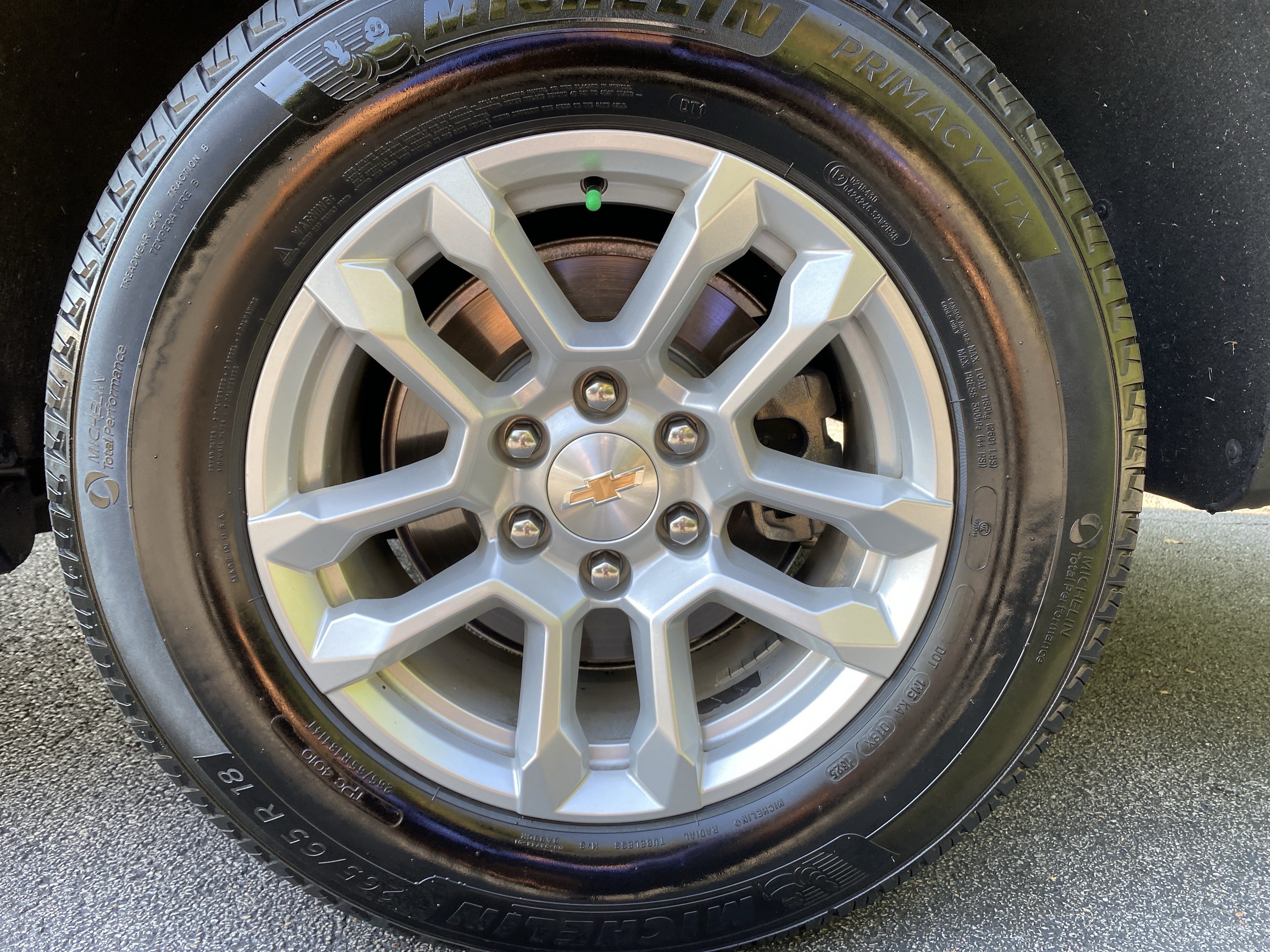 Used 2025 Chevrolet Tahoe LT AWD/4WD image 43