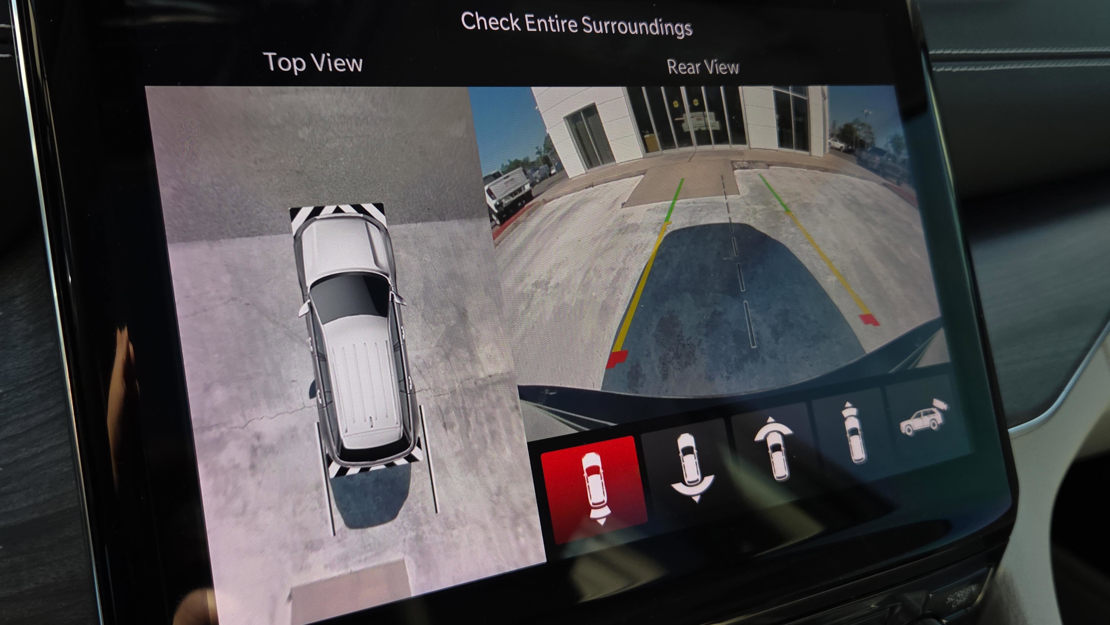 Used 2023 Jeep Grand Cherokee Overland w/ Adv Protech Group III image 24