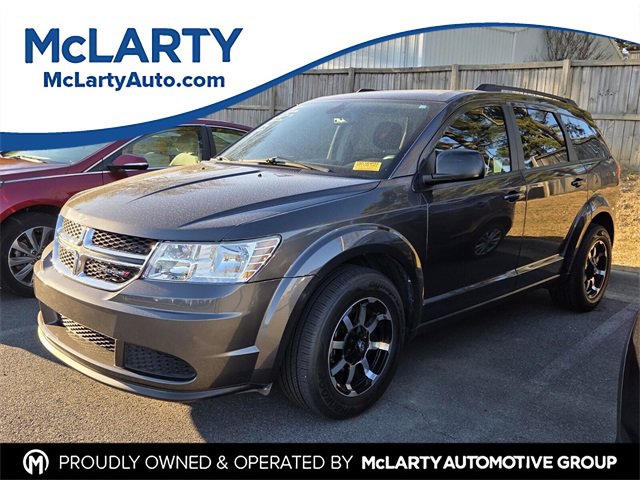 Used 2020 Dodge Journey SE image 1