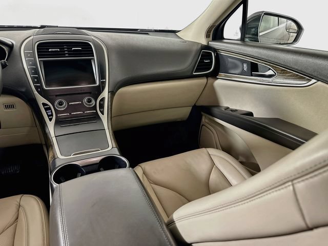 Used 2018 Lincoln MKX Select AWD/4WD image 27