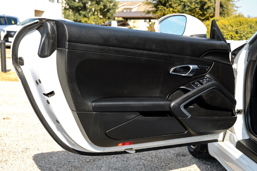 Used 2018 Porsche 718 Boxster GTS RWD image 46
