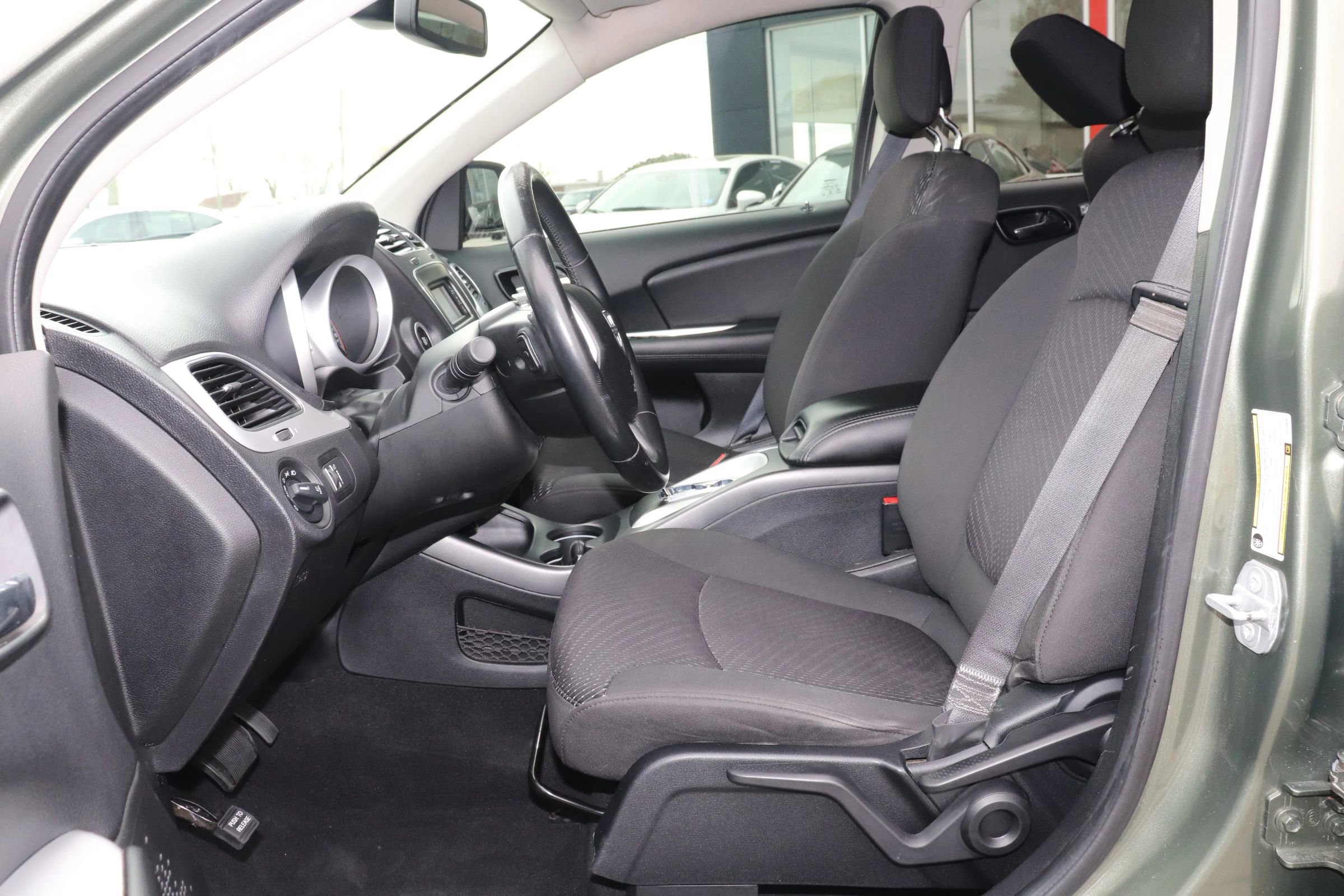 Used 2018 Dodge Journey SXT w/ Connectivity Group image 17