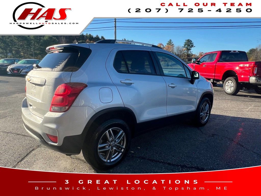 Used 2022 Chevrolet Trax LT w/ Driver Confidence Package AWD/4WD image 6