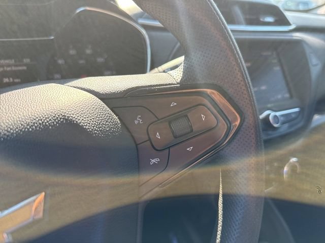 Used 2023 Chevrolet TrailBlazer LT FWD image 30