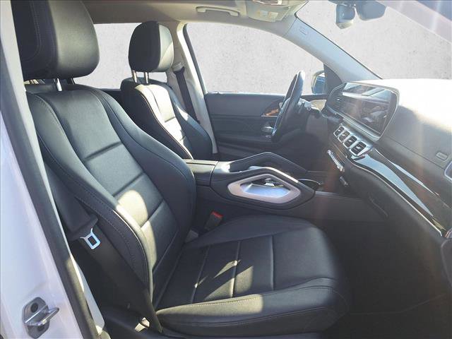 Used 2023 Mercedes-Benz GLS 450 4MATIC image 19