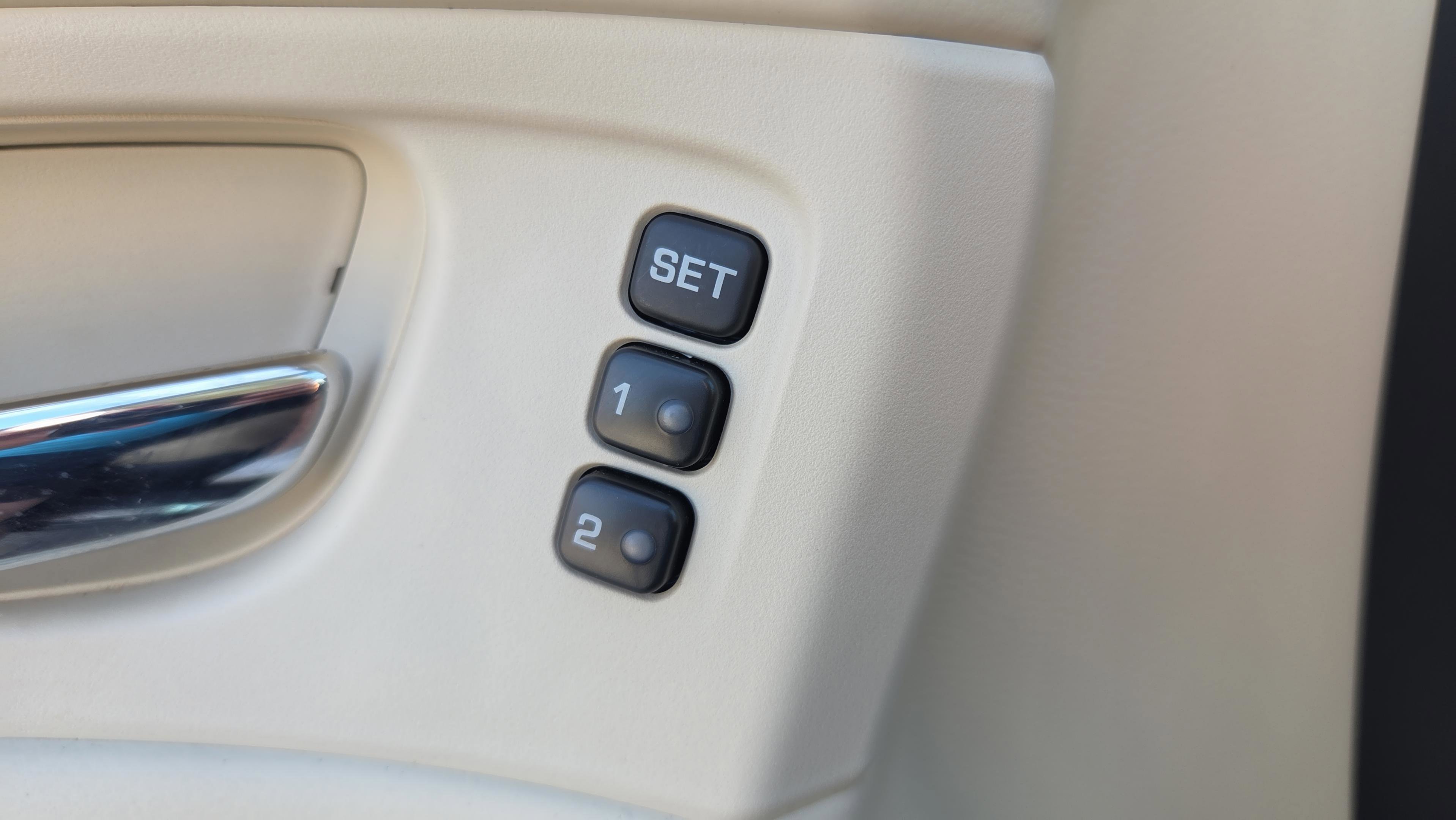 Used 2023 Nissan Murano Platinum w/ Cargo Package FWD image 28
