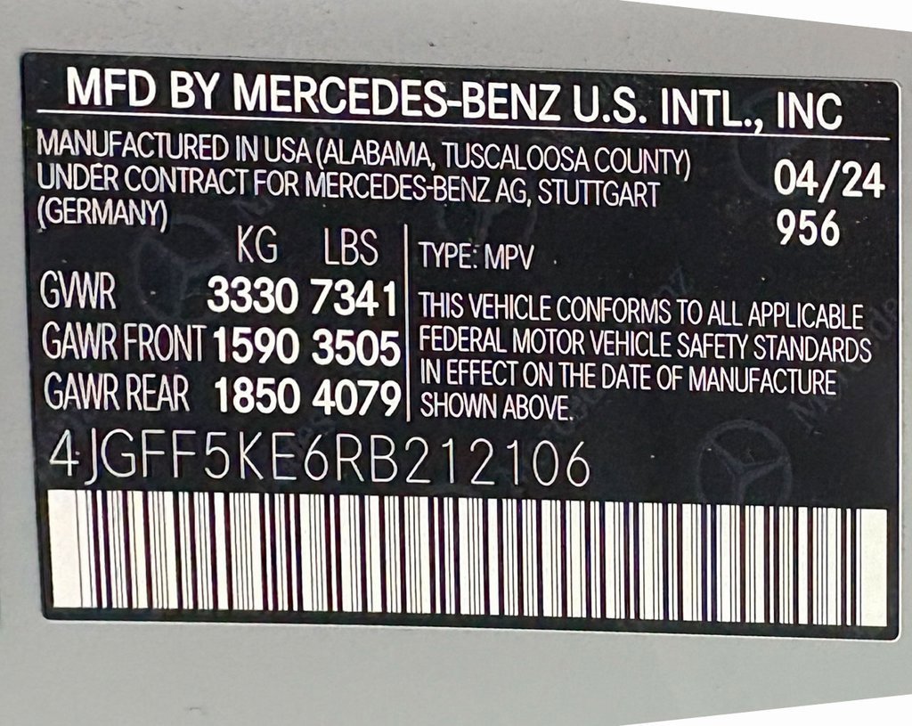 Used 2024 Mercedes-Benz GLS 450 4MATIC image 40