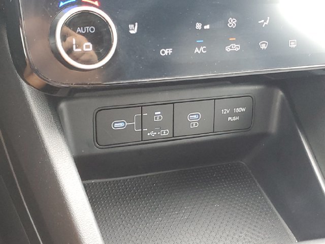 Certified 2026 Hyundai Santa Cruz SEL AWD/4WD image 28