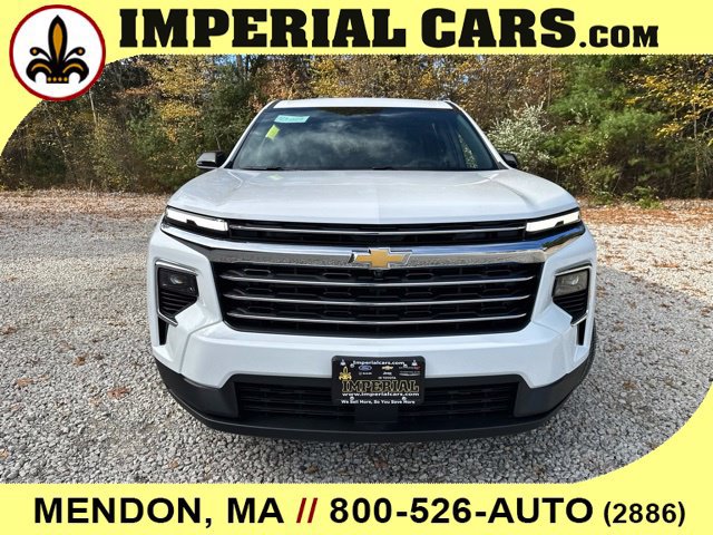 New 2027 Chevrolet Traverse LT w/ Driver Confidence Package AWD/4WD image 4