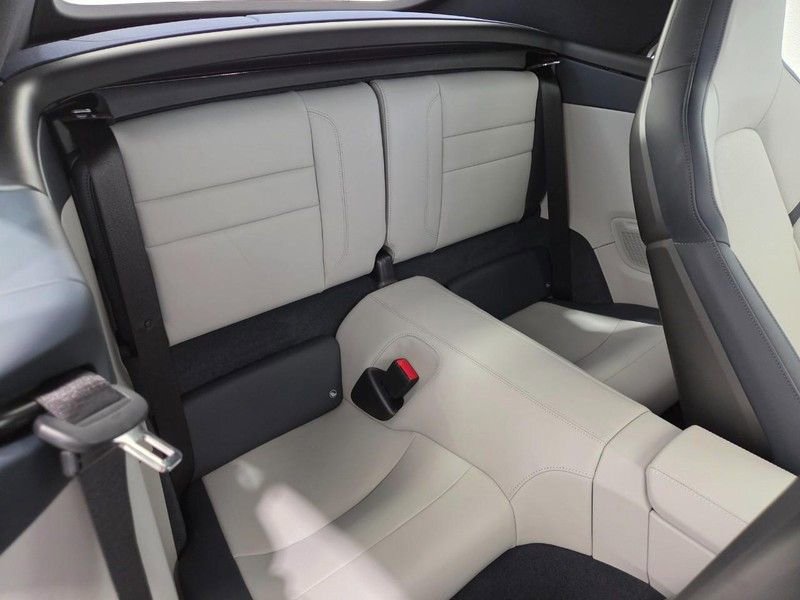 Certified 2025 Porsche 911 Carrera image 13