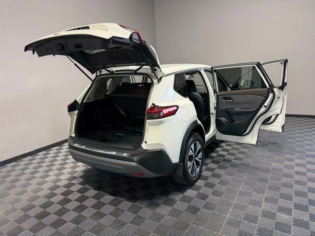 Used 2021 Nissan Rogue SV AWD/4WD image 28