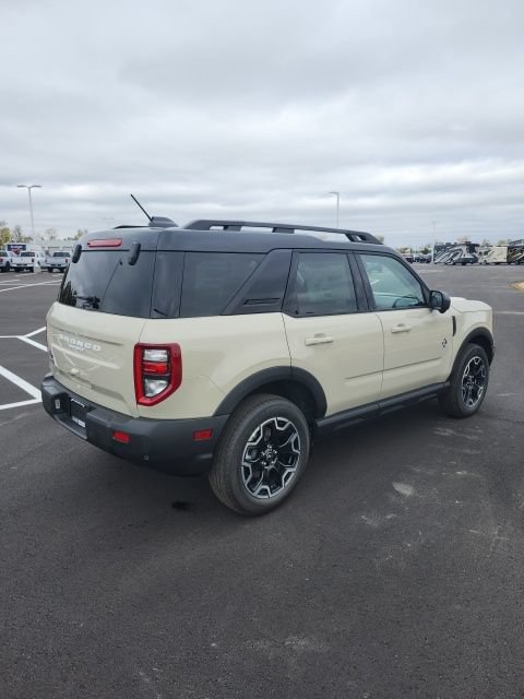 New 2025 Ford Bronco Sport Outer Banks w/ Outer Banks Tech Package+ AWD/4WD image 6