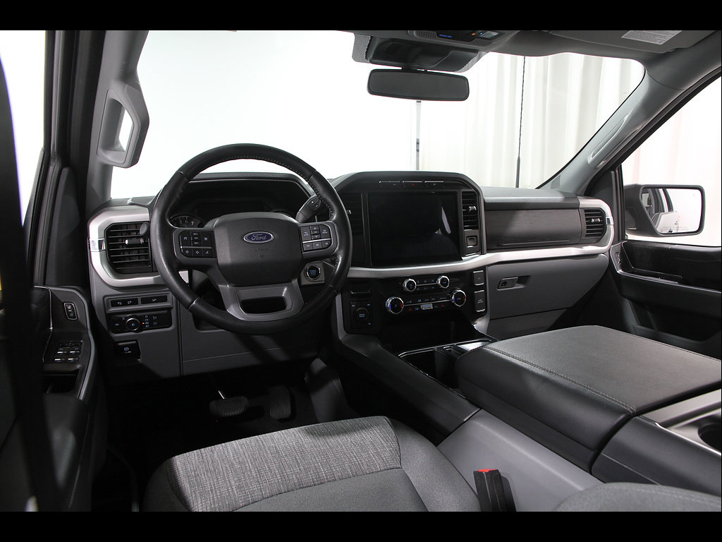 Used 2022 Ford F150 XLT w/ Equipment Group 302A High AWD/4WD image 6