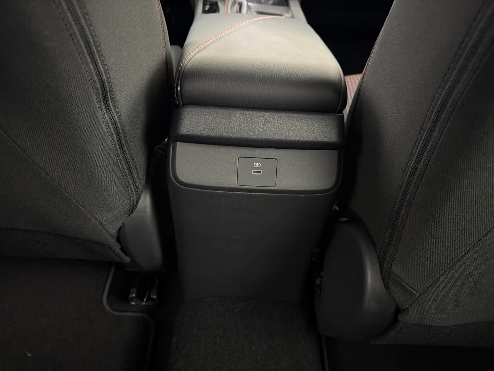 New 2027 Nissan Sentra SR w/ Floor Mat Package FWD image 21
