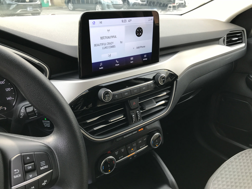 Used 2022 Ford Escape SE image 18