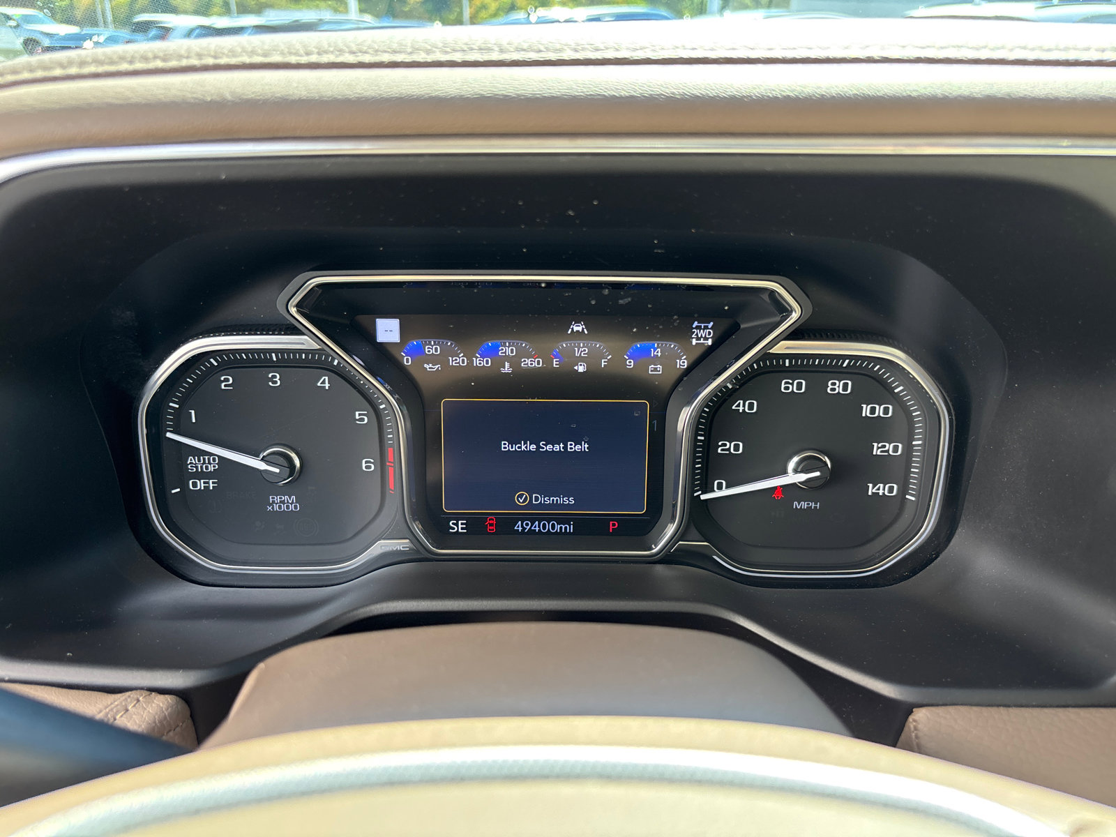 Used 2021 GMC Yukon Denali w/ Denali Premium Package image 16