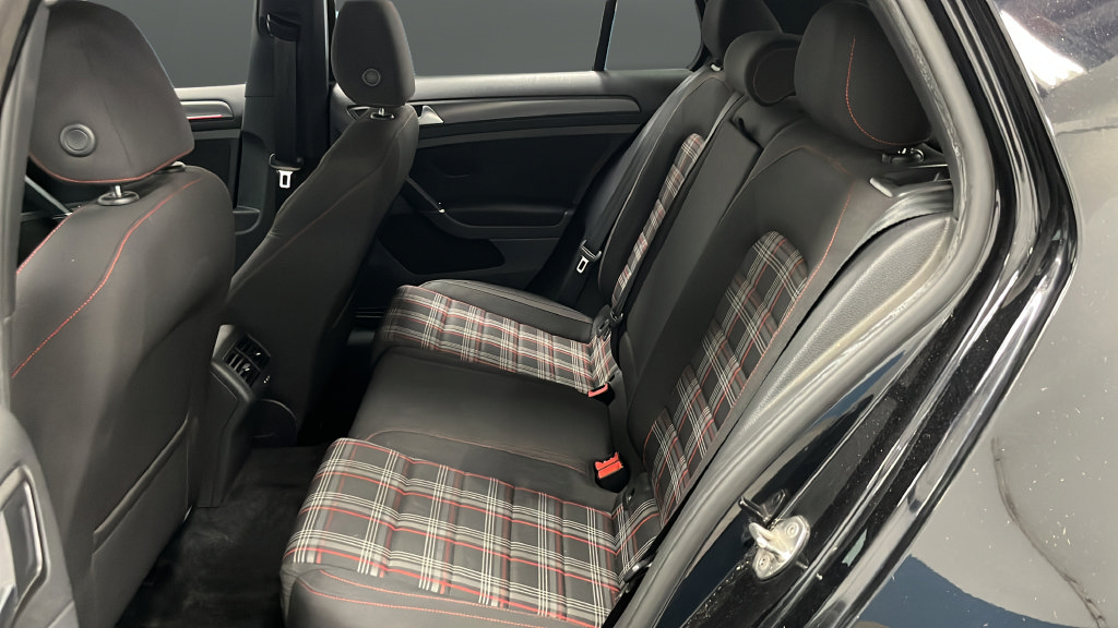 Used 2020 Volkswagen GTI S FWD image 22