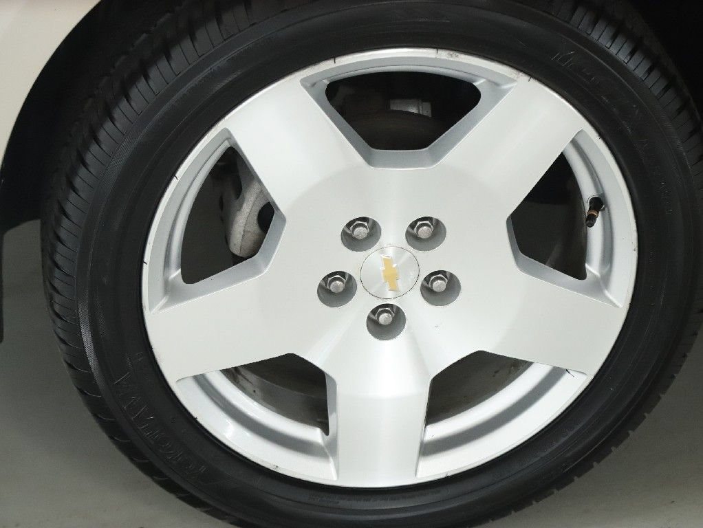 Used 2009 Chevrolet Malibu LT w/ HFV6 Engine Package FWD image 12