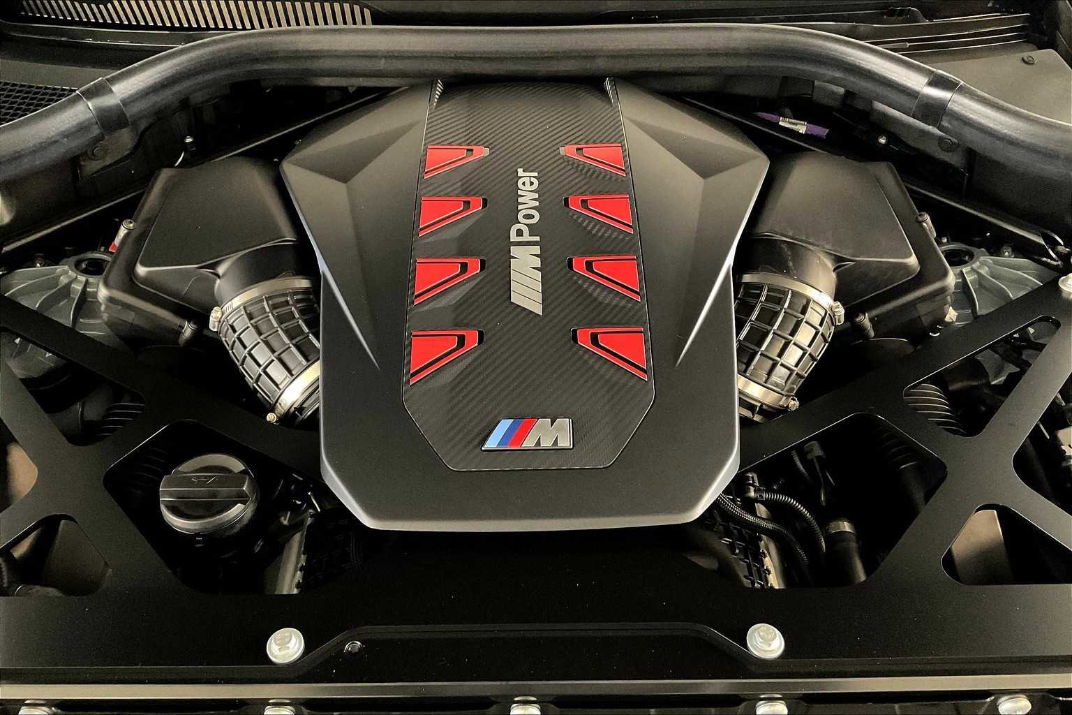 New 2026 BMW X6 M Competition w/ Executive Package image 17