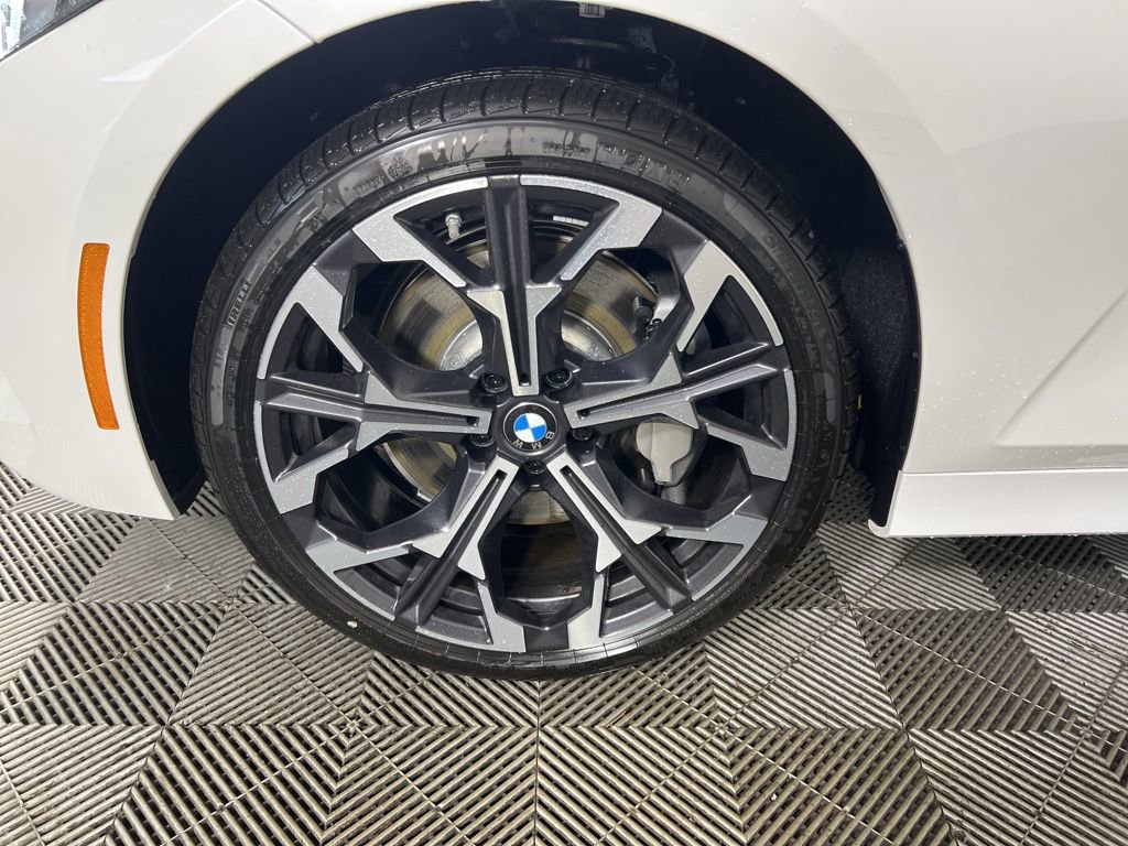 New 2026 BMW 330i xDrive Sedan w/ Convenience Package AWD/4WD image 6