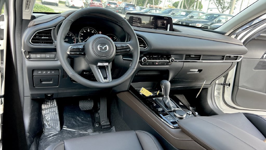 New 2025 MAZDA CX-30 2.5 Turbo w/ Premium Package AWD/4WD image 35