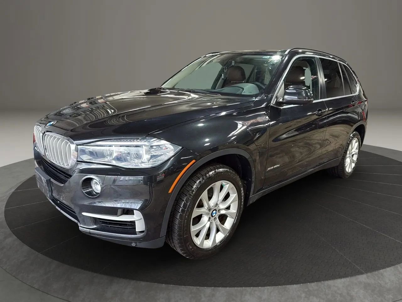 Used 2016 BMW X5 xDrive40e image 1
