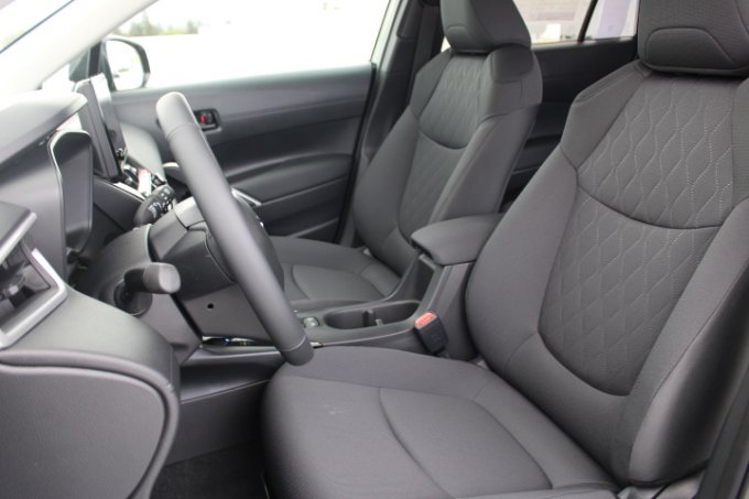 New 2026 Toyota Corolla Cross LE AWD/4WD image 7