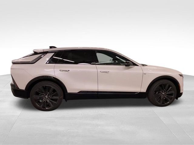 New 2025 Cadillac Lyriq Sport AWD/4WD image 9