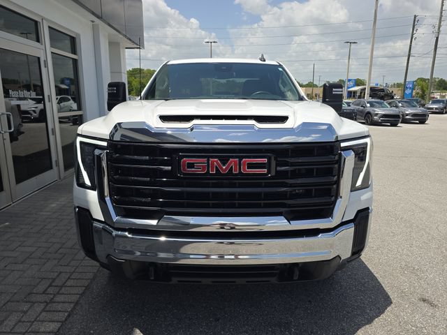 Certified 2024 GMC Sierra 3500 Pro w/ Convenience Package AWD/4WD image 2
