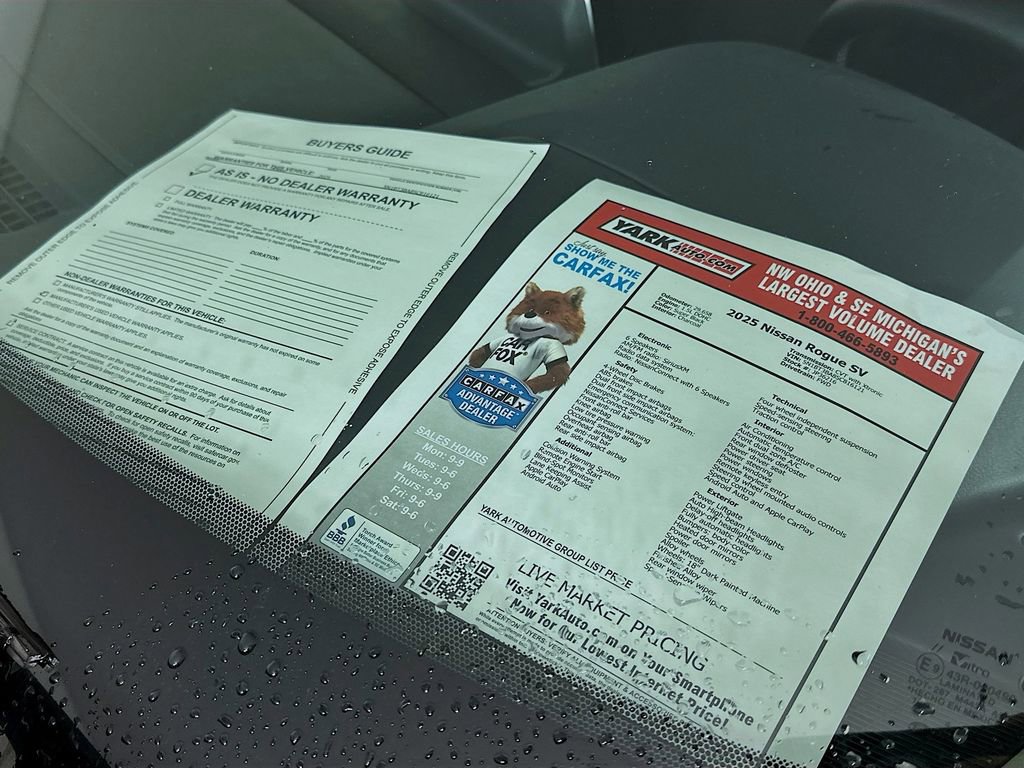 Used 2025 Nissan Rogue SV image 13