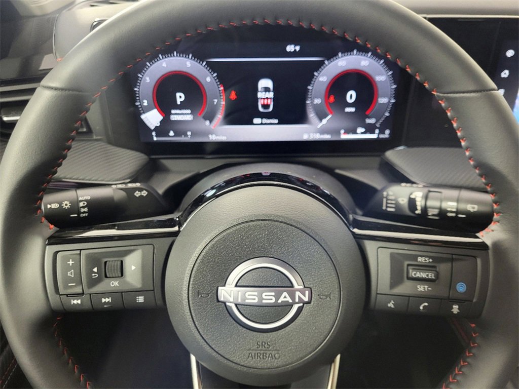 New 2025 Nissan Kicks SR image 6