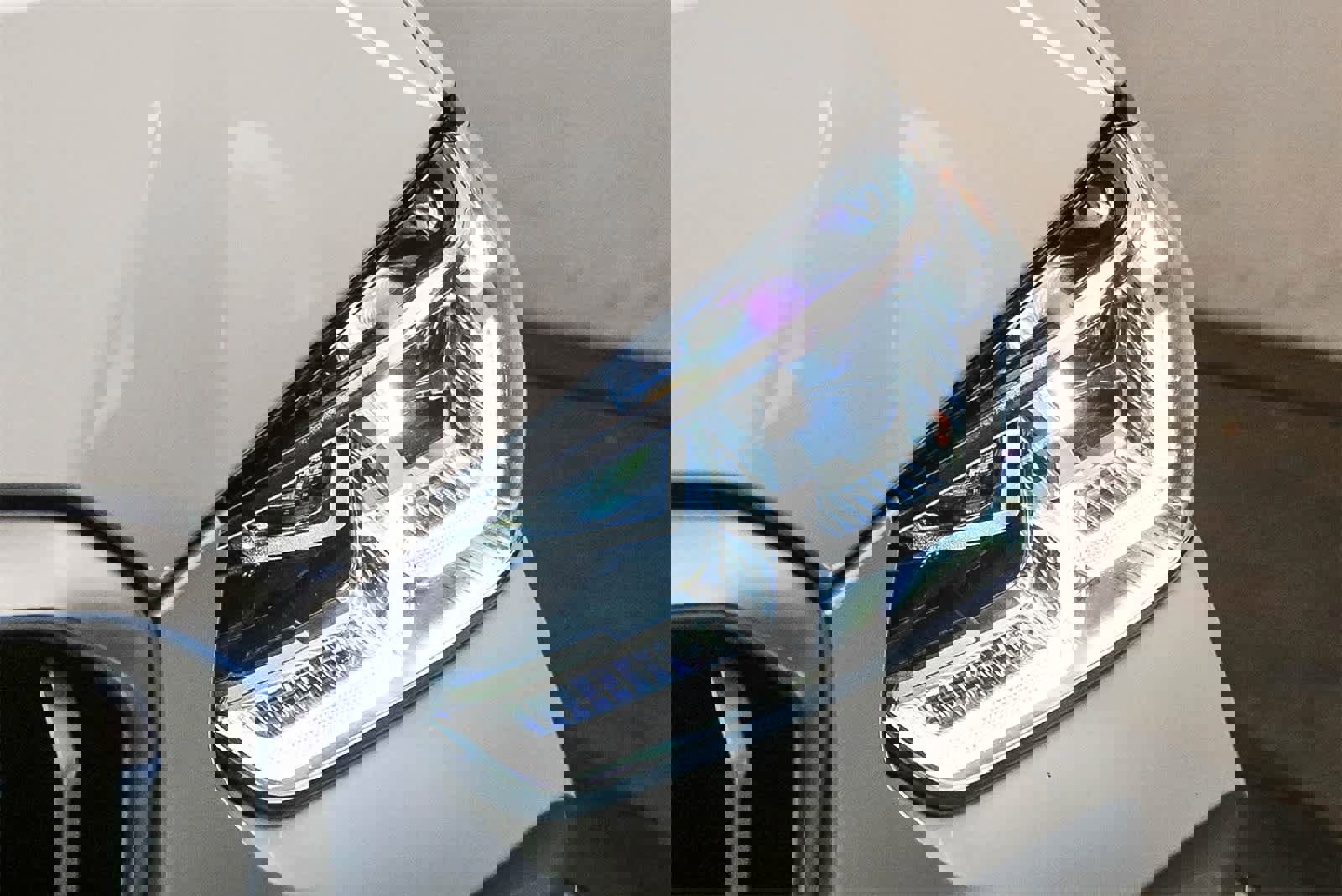 Used 2024 BMW X3 xDrive30i w/ Premium Package image 7