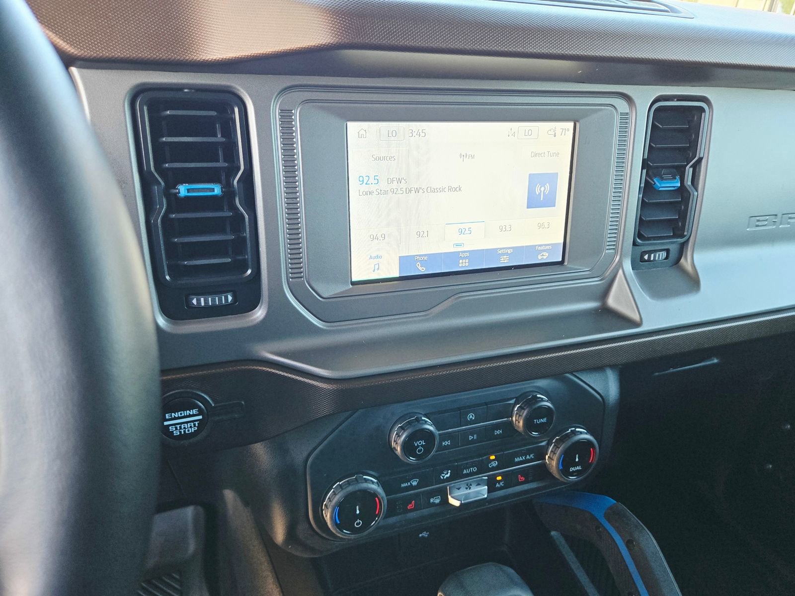 Used 2022 Ford Bronco Outer Banks image 14