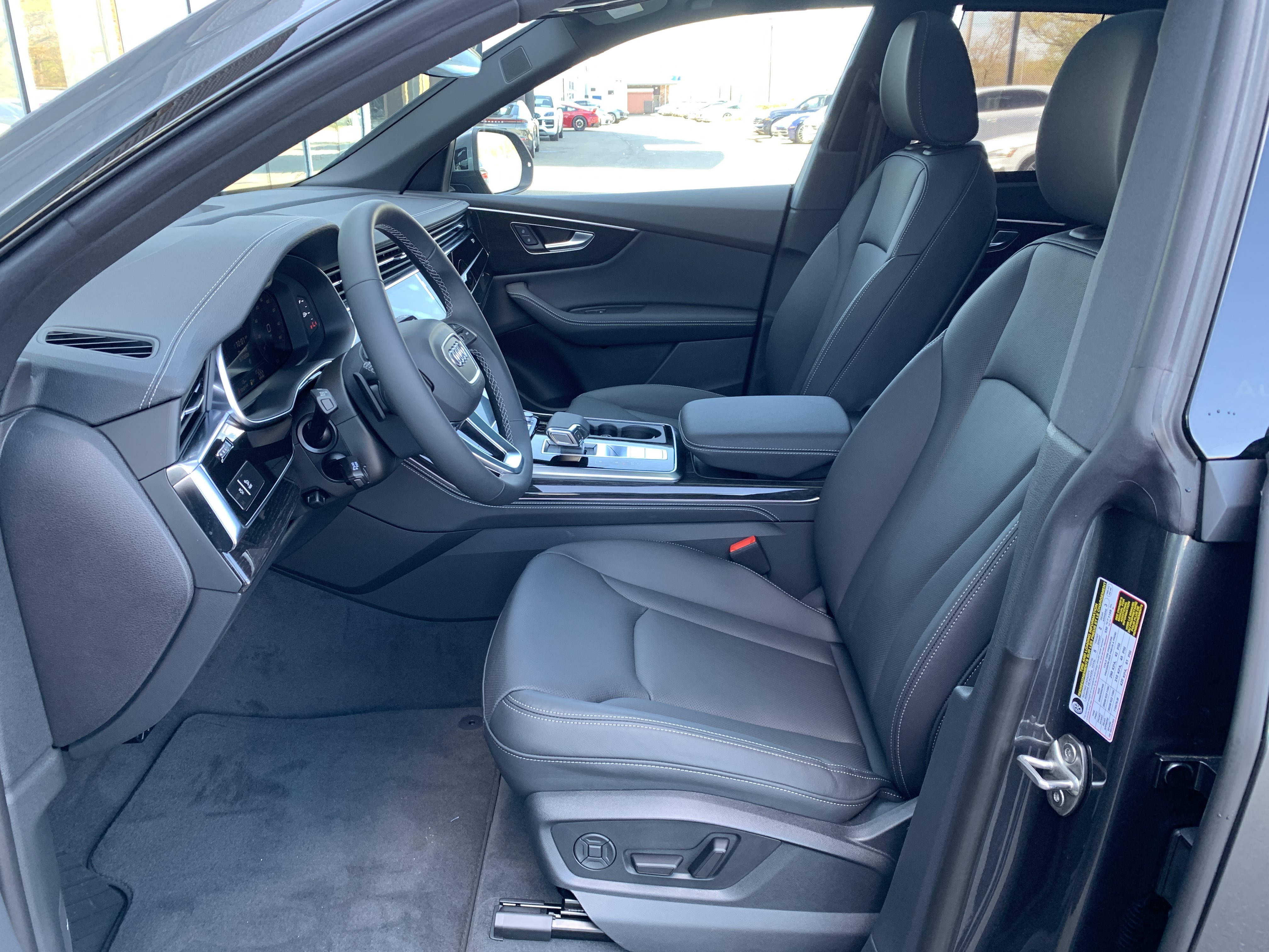 New 2026 Audi Q8 Premium Plus AWD/4WD image 4