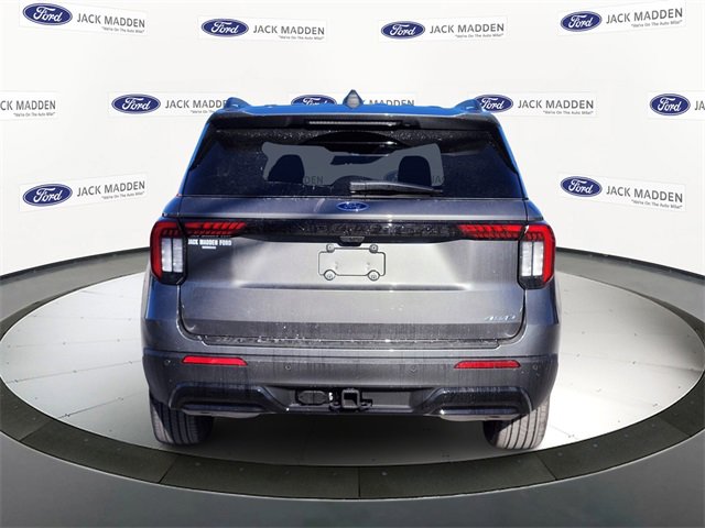 New 2026 Ford Explorer ST-Line image 4