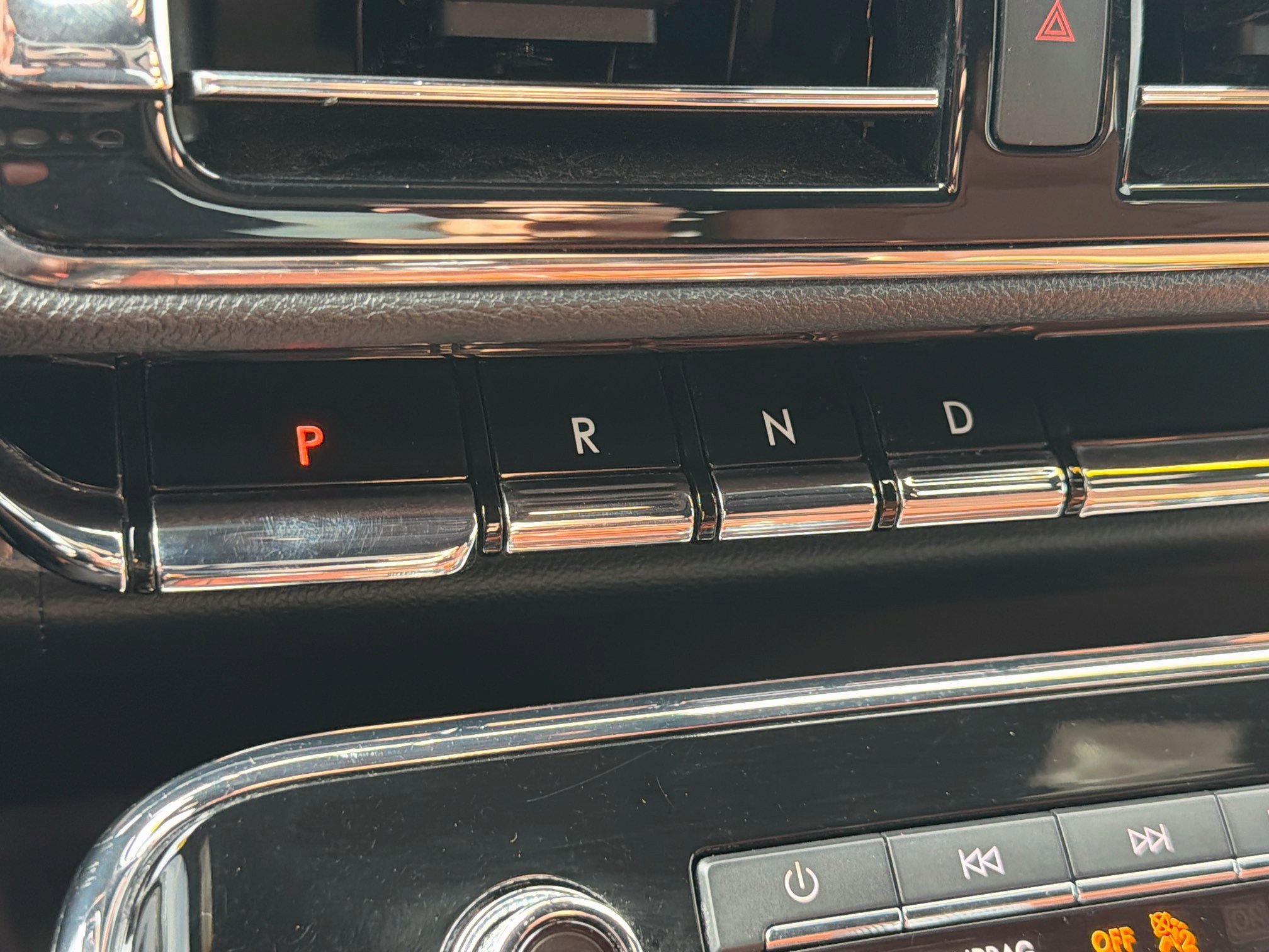 Used 2021 Lincoln Navigator L Reserve AWD/4WD image 17