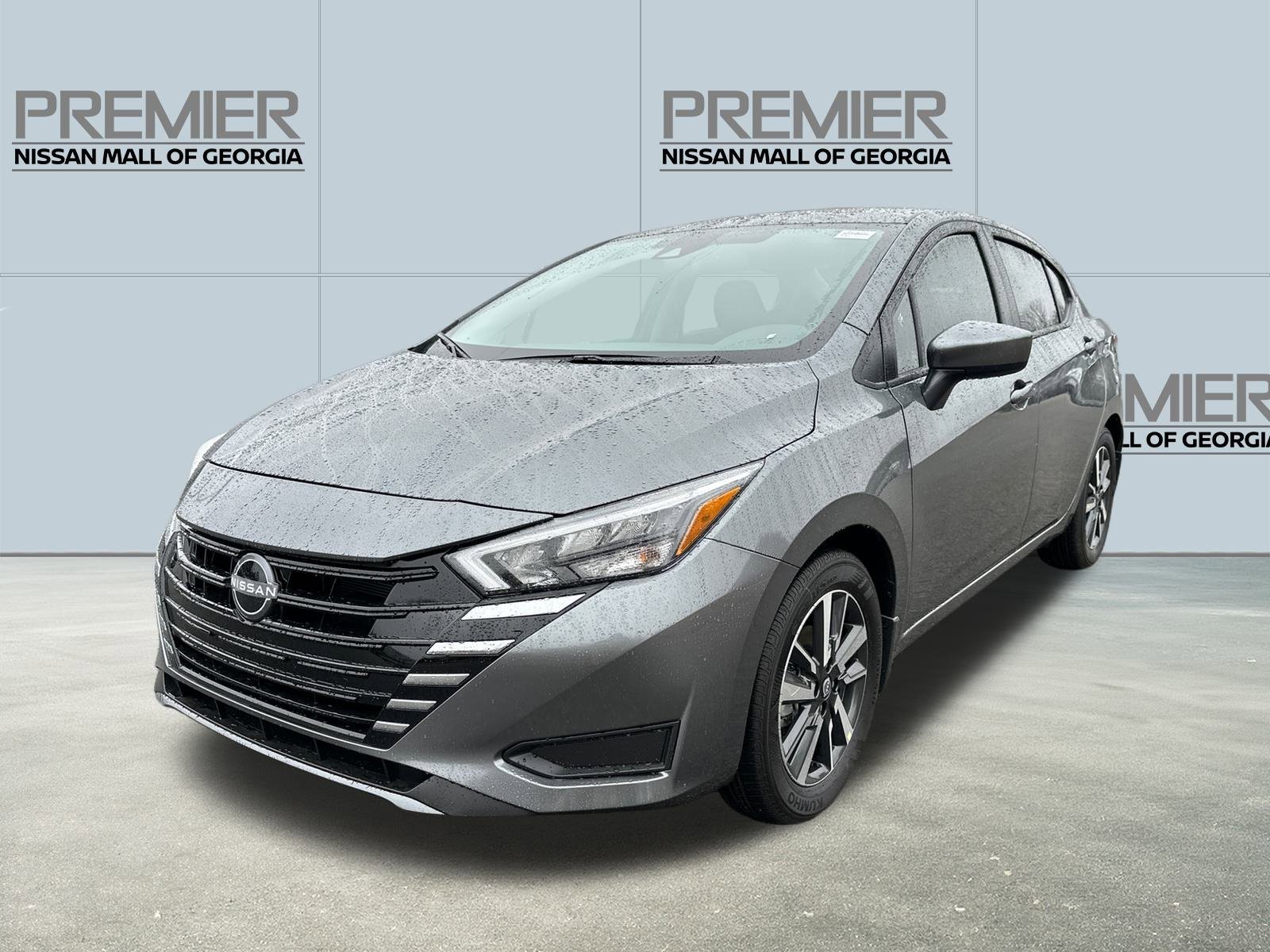 New 2025 Nissan Kicks SR