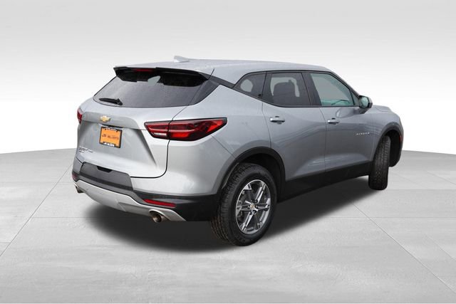 Used 2025 Chevrolet Blazer LT image 5