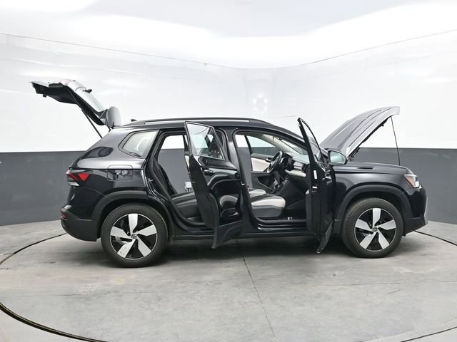 Used 2025 Volkswagen Taos S AWD/4WD image 45