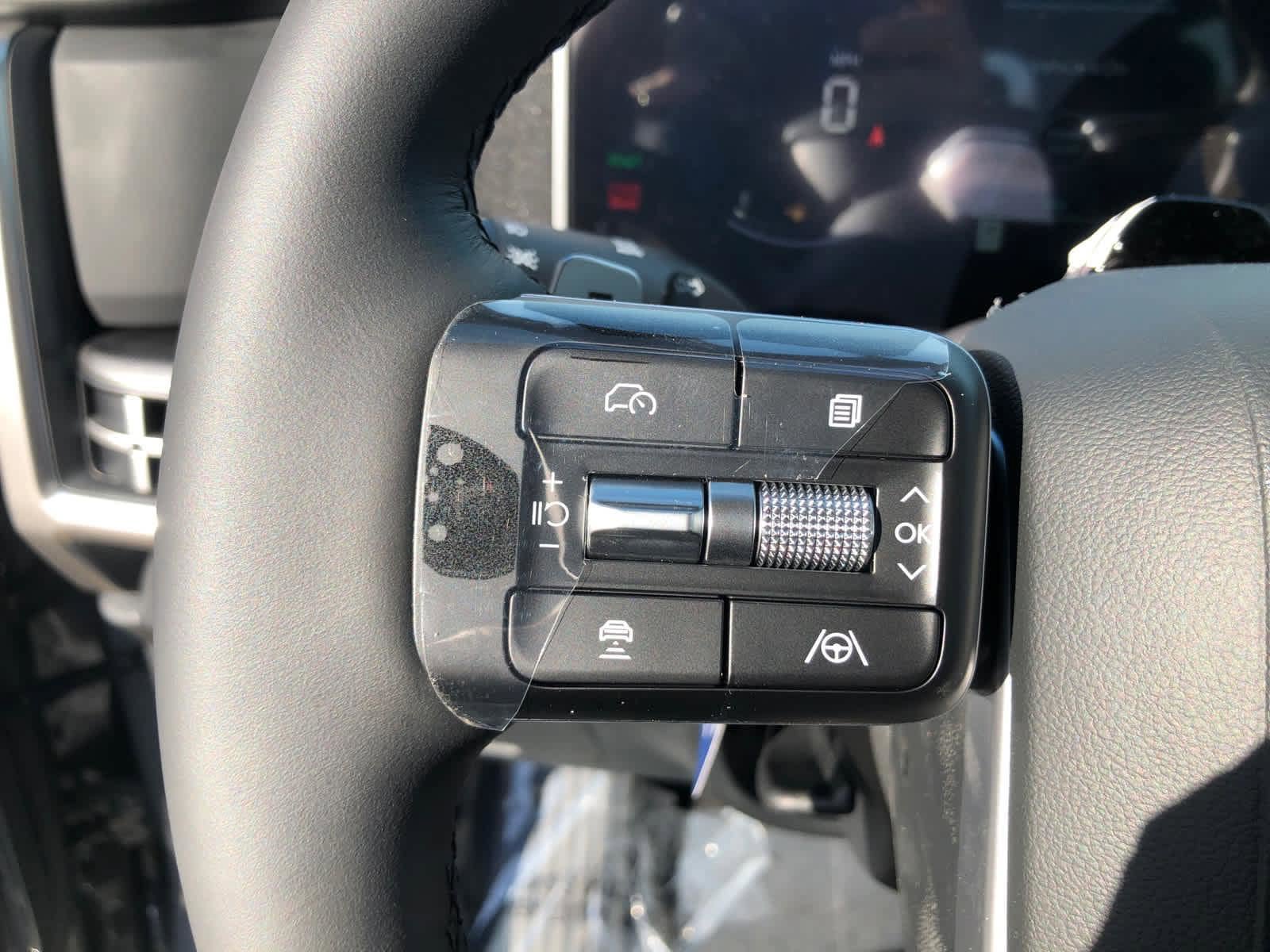 New 2026 Hyundai Santa Fe SEL w/ Tow & Go Package AWD/4WD image 7
